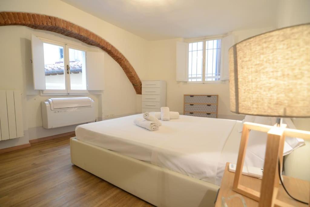 Keys Of Italy - Sprone 15 - 2 Bedroom Family Apartment By Ponte Vecchio ฟลอเรนซ์ ภายนอก รูปภาพ
