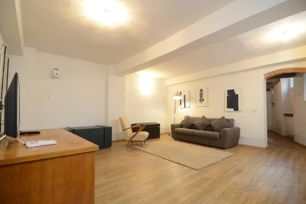 Keys Of Italy - Sprone 15 - 2 Bedroom Family Apartment By Ponte Vecchio ฟลอเรนซ์ ภายนอก รูปภาพ