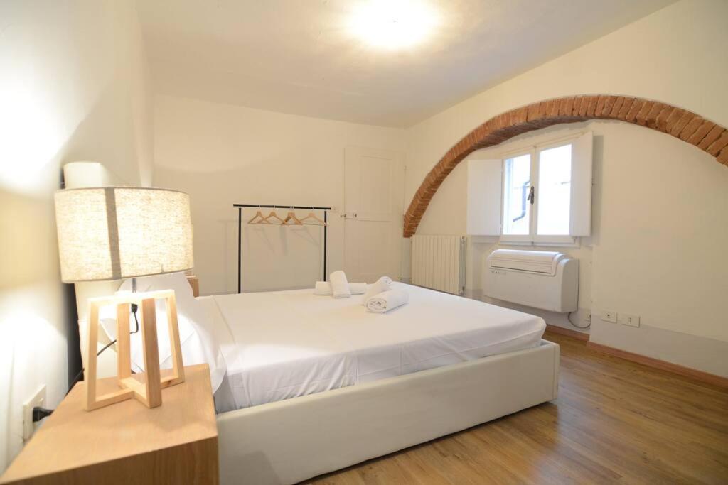 Keys Of Italy - Sprone 15 - 2 Bedroom Family Apartment By Ponte Vecchio ฟลอเรนซ์ ภายนอก รูปภาพ